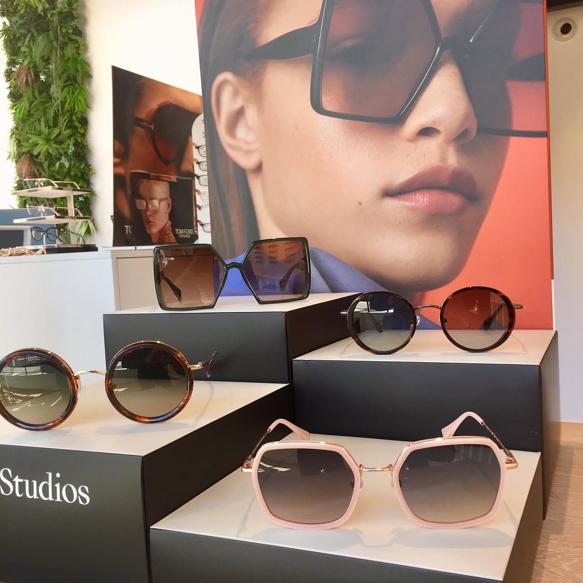 GIGI Studios a Instagram
